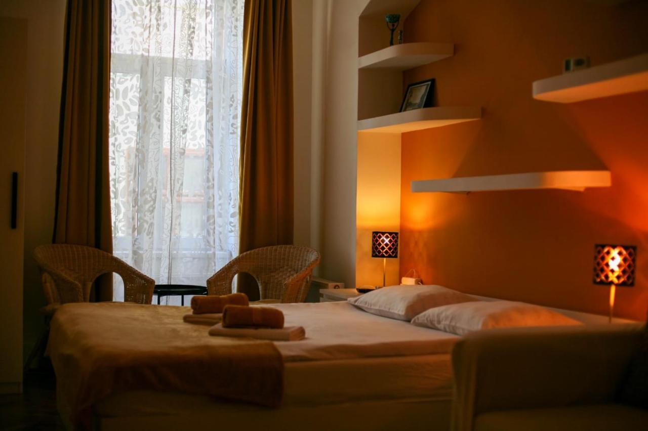 Black Church Apartment *